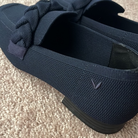 Vivaia Square-Toe Knot Loafers (Caitlin 2.0) size 8 - Picture 6 of 6